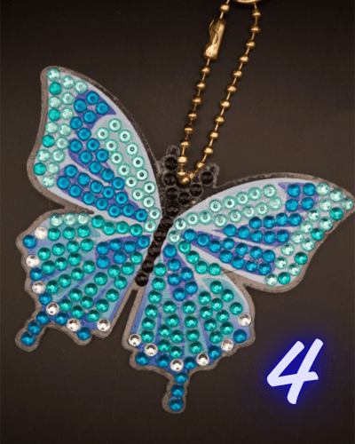 ميداليات الفراشات