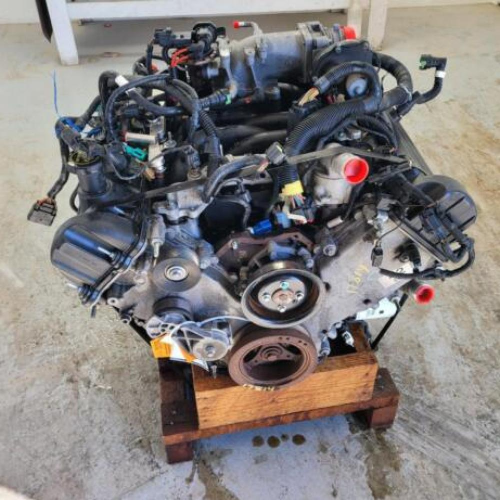 مكينه فورد كراون فكتوريا Ford Crown Victoria-2012-...