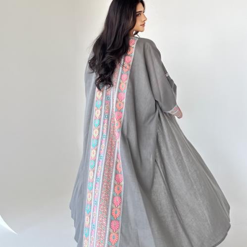 ‏Aira Gray ABAYA