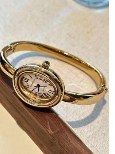 Women's watch with an elegant strap
