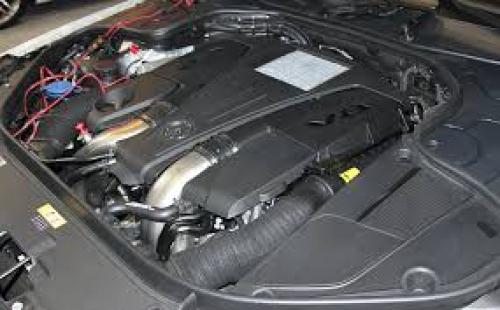 Mercedes-Benz G-Class 2024 engine - 4.0L V8 twin-turbo