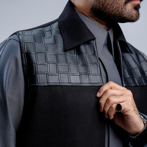 سديري خوج بتصميم جلد