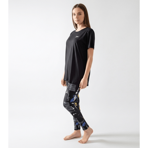 طقم رياضي نسائي ( أسود ساده مع أسود ملوّن )