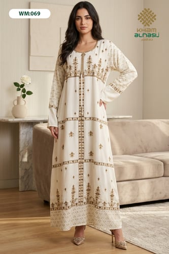 جلابية هندية بتطريز فاخر ونقوش كلاسيكية