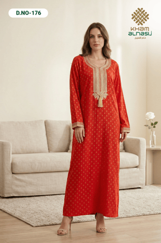 جلابية كشميري بتصميم أنيق وتطريز فاخر