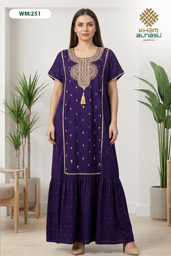 جلابية كشميري فاخرة بتطريز تراثي أنيق