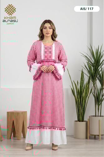 جلابية فلسطينية مودرن بتطريز أنيق وتصميم عصري