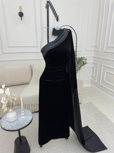 فستان رقم 7309