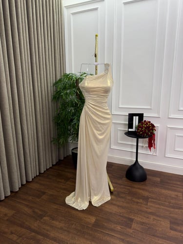 فستان رقم 7064