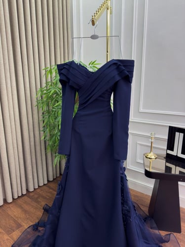 فستان رقم 7178