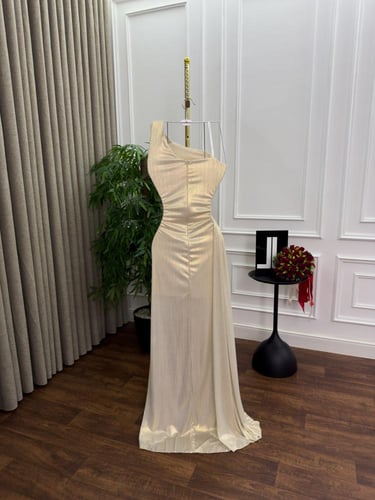 فستان رقم 7064