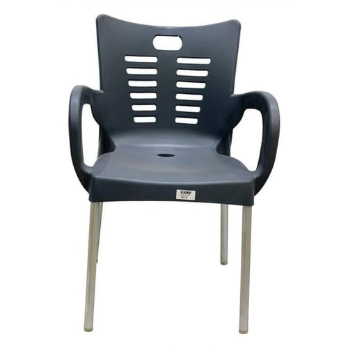 كرسي بلاستيك ارجل حديد بالوان مختلفة