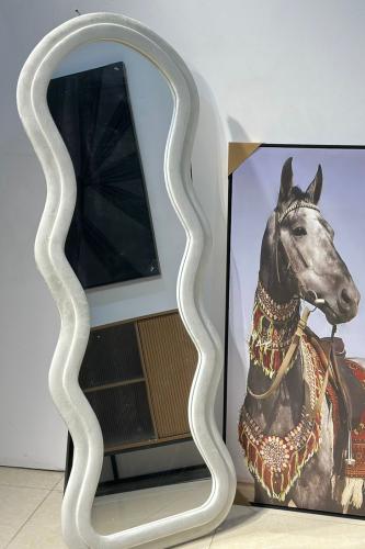 مراية شكل معرج طويل
