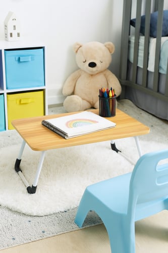 طاولة كمبيوتر قابلة للطي