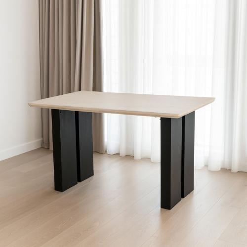 طاولة طعام خشب 80*130سم بالوان مختلفة