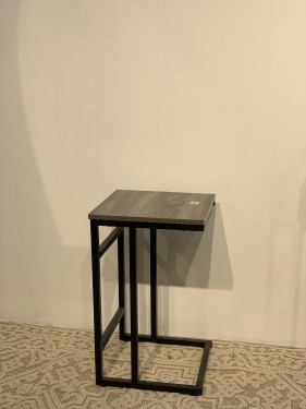 طاوله خدمه مفرد 35*35سم