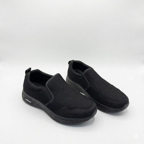 حذاء رياضي روكيت - لون أسود