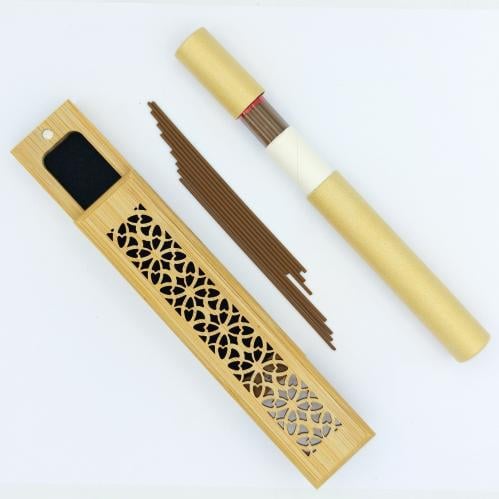 مبخرة بيج مع العود الذكي مروكي أحمر