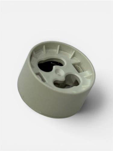 Conversion of a flashlight bulb from G10 base to G5.3