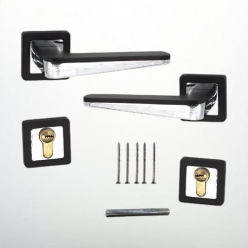 يد كالون مقبض باب فضي لامع على اسود شكل مربع