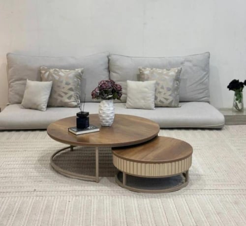 طقم طاولات ارضي مع 4 خدمة لون شمباني