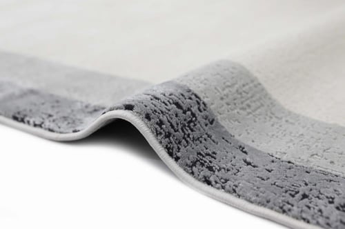 سجاد أطياف كريم - رمادي