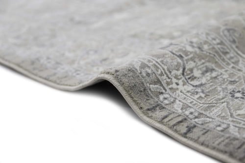 سجاد لازارا