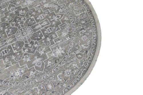 سجاد لازارا