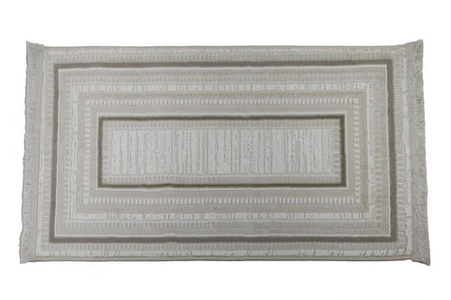 سجاد لازارا