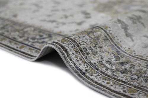 سجاد ثراء - يجمع بين البساطة والأناقة