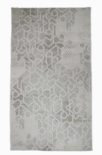 سجاد الهنوف كريم-بيج - خامة متينة بتفاصيل عصرية