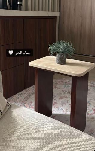 طلب خاص، خدمة بديل رخام