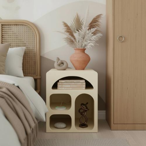 طاولة جانبية وكومودينة أوف وايت بتصميم هندسي وتقسي...