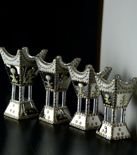 مبخرة حائلية فضي وذهبي