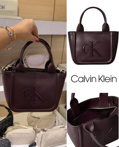 شنطه Calvin Klein