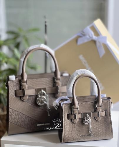 شنطه Michael Kors صغيره