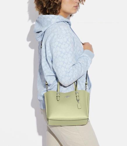 شنطه Coach وسط