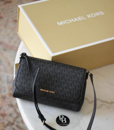 شنطه Michael Kors