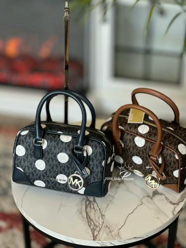 شنطه Michael Kors