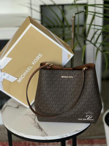 شنطه Michael Kors