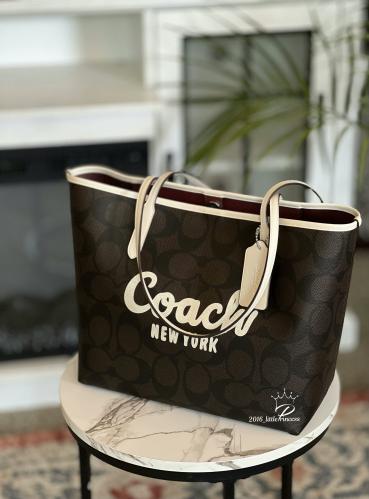 شنطه COACH
