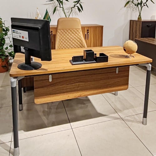 مكتب اداري مودرن بملحق جانبي ثابت 140 سم