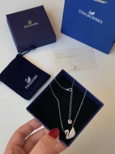 Swarovski Swan Necklace - سلسال سوارفسكي شكل البط...
