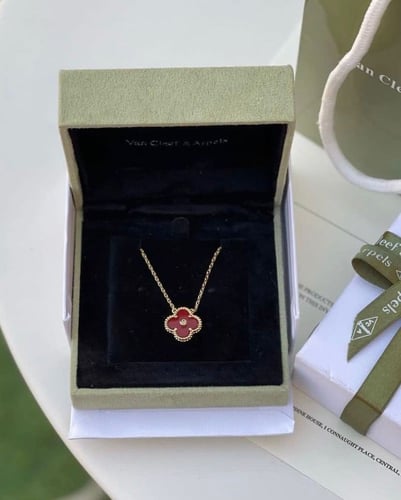 سلسال فان كليف كلوفر – إصدار جديد | متجر كوكسات