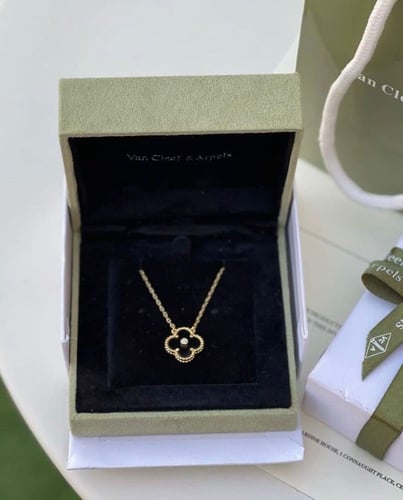 سلسال فان كليف كلوفر – إصدار جديد | متجر كوكسات