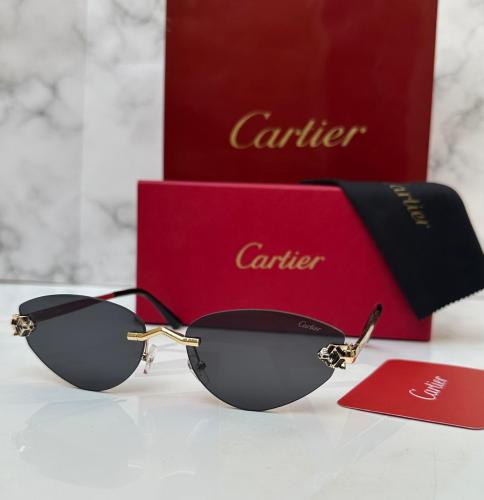 Cartier Women's Panthere Sunglasses - نظارة شمسية...