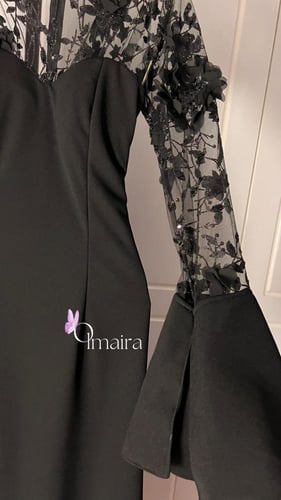 فستان اسود طويل بتل