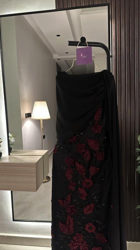 فستان سهره بشال منسدل اسود