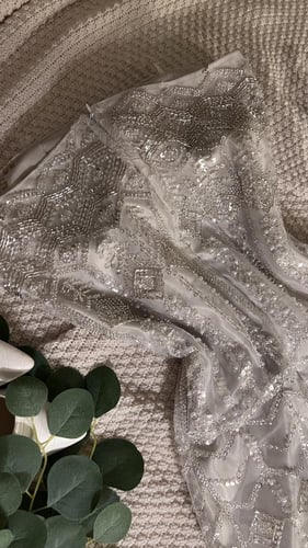 فستان سواريه تطريز+ ترتر