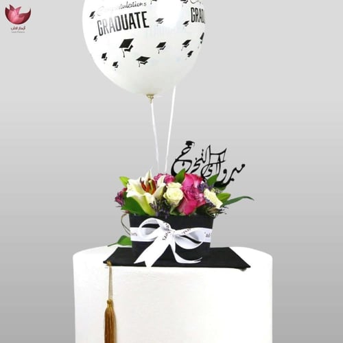 باقة ورد تخرج تخرجنا بفخر